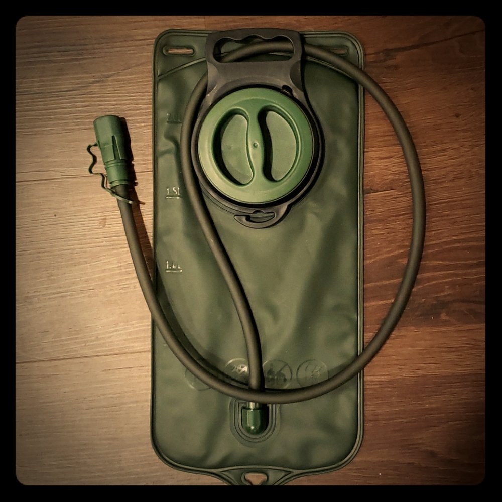 2.0 liter Hydration bladder
